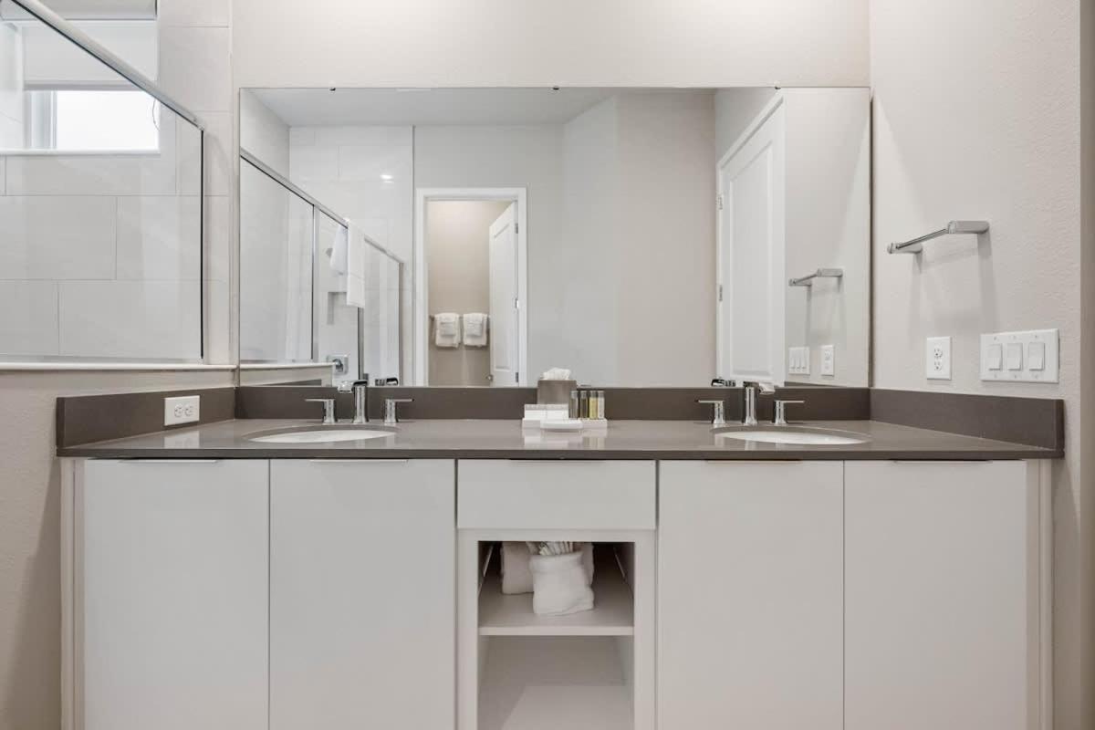 Resort-style 4-bed Loft Kissimmee