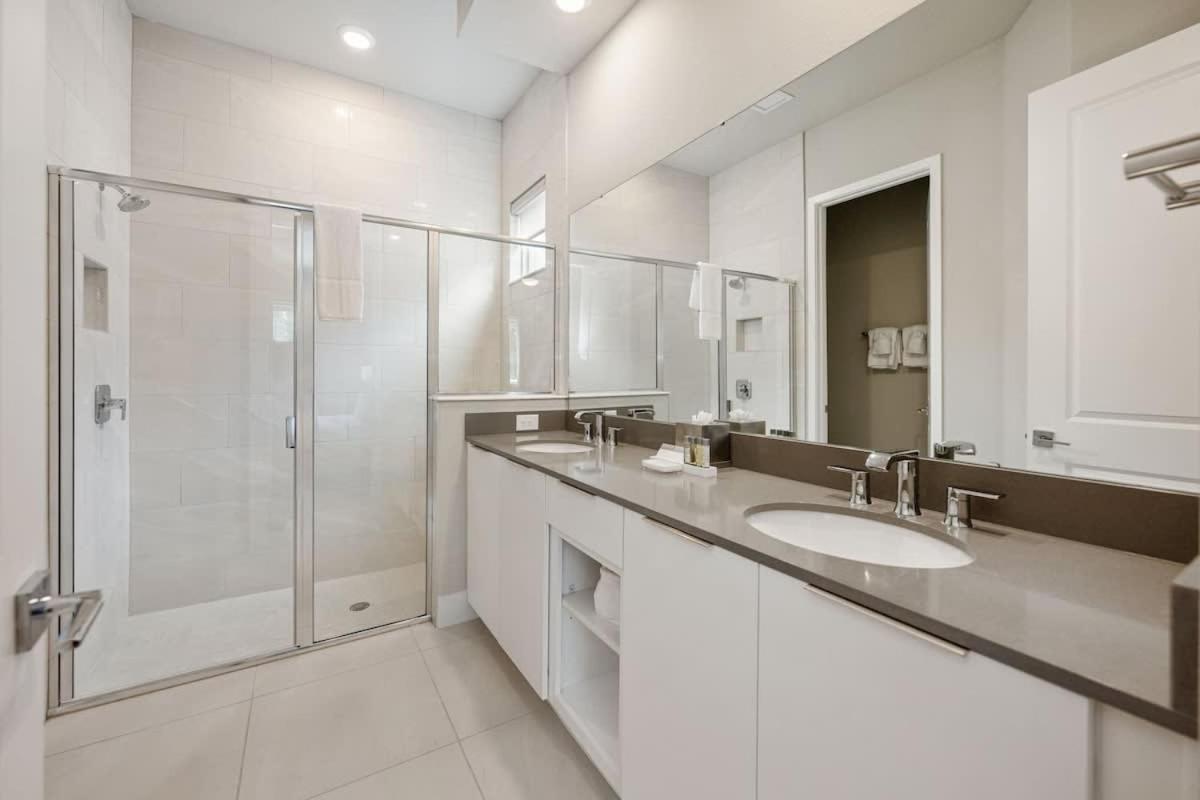 Resort-style 4-bed Loft